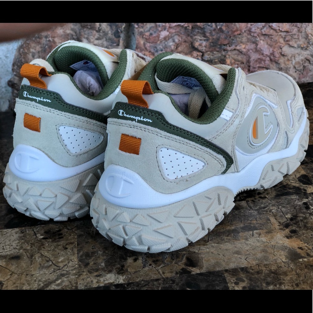 NEW  Champion Big Boys Tank Trak Athletic Sneakers - Picture 8 of 14